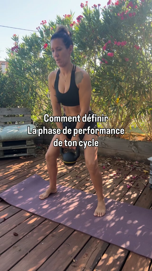 Tu veux connaître ta meilleure phase de cycle pour performer ?
Déterminer ta hausse d’énergie grâce à tes hormones ?
Alors défini un enchaînement musculaire à faire tous les matins et note ton ressenti et l’observation de ton cycle en parallèle .
👉 alors quand est ce que tu es la plus en forme ?
———————————
🌻 Je suis Isabelle Noret • Kiné experte du cycle féminin .
🌻J’aide les femmes à comprendre leur corps - pour ne plus le subir 🫶🏻