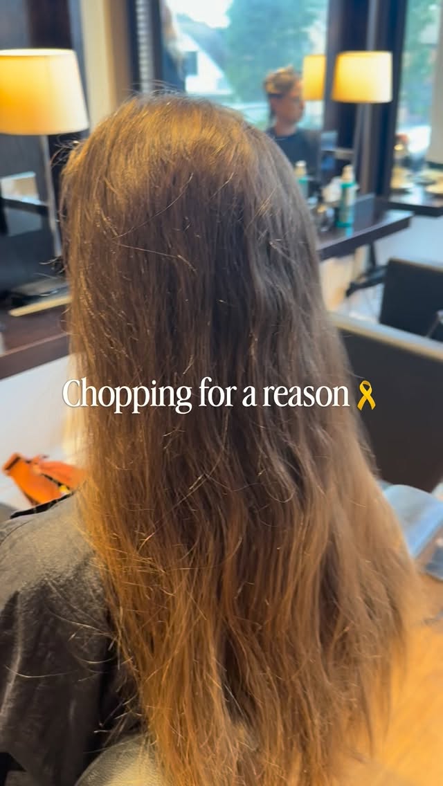 A transformation with purpose. ✨🤍
Liv cut and styled this beautiful new look, creating a effortlessly chic transformation with an even more meaningful touch. ✂️ Her hair was generously donated to charity, making this more than just a fresh cut — it’s a chance to make a difference.🎗️
Because the most beautiful transformations give back. 🤍
#luxuryhair #hairtransformation #hairdonation #hair #princesstrust