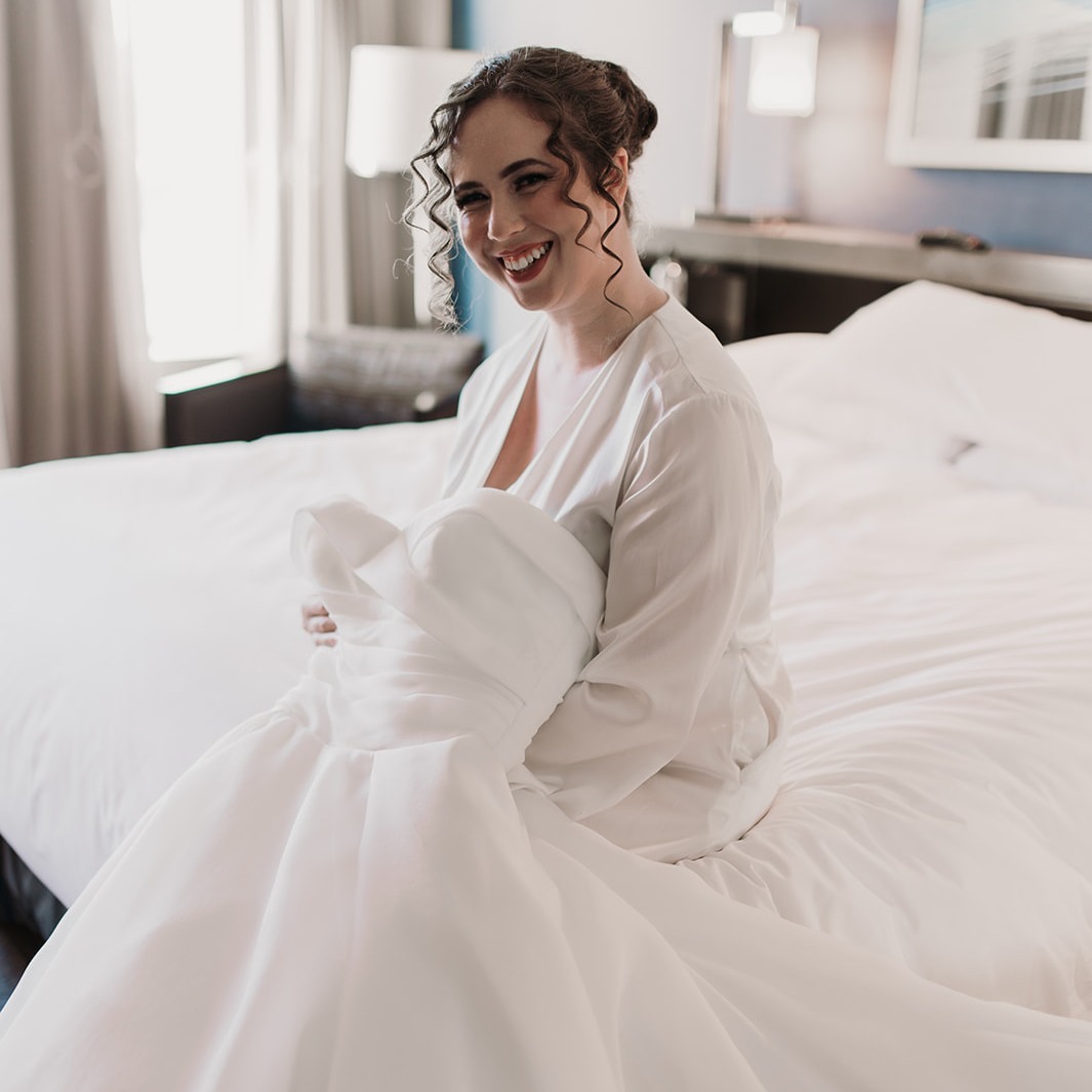 The STUNNING and absolute SMOKESHOW herself, Rachel, absolutely SLAYING her time getting ready on her wedding day <3 #bostonweddingvenue #newenglandweddingphotographers #bostonweddingphotographer #bostonwedding #newenglandwedding #newenglandweddingvenue #bostonweddings #bostonweddingphotography #newenglandweddingphotographer #anne_mariephotography #bostonweddingphotograper #theknotwedding #bridal #lovestory #lovestories #weddingwire #weddinginspo #bostonbridetobe #bostonbrides #bostonbride