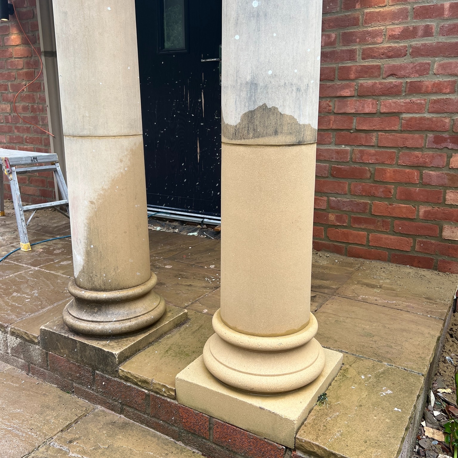 The sun has shown its face a little 🌤 and with that...
The external cleaning work has started to come in...
Check out this sand stone sample... I think we have the job don't you 😁
🤓 Do you have anything you want us to give you a free quote for?
#externalcleaning #steamcleaning #stonecleaning #drivewaycleaning #pressurewashing