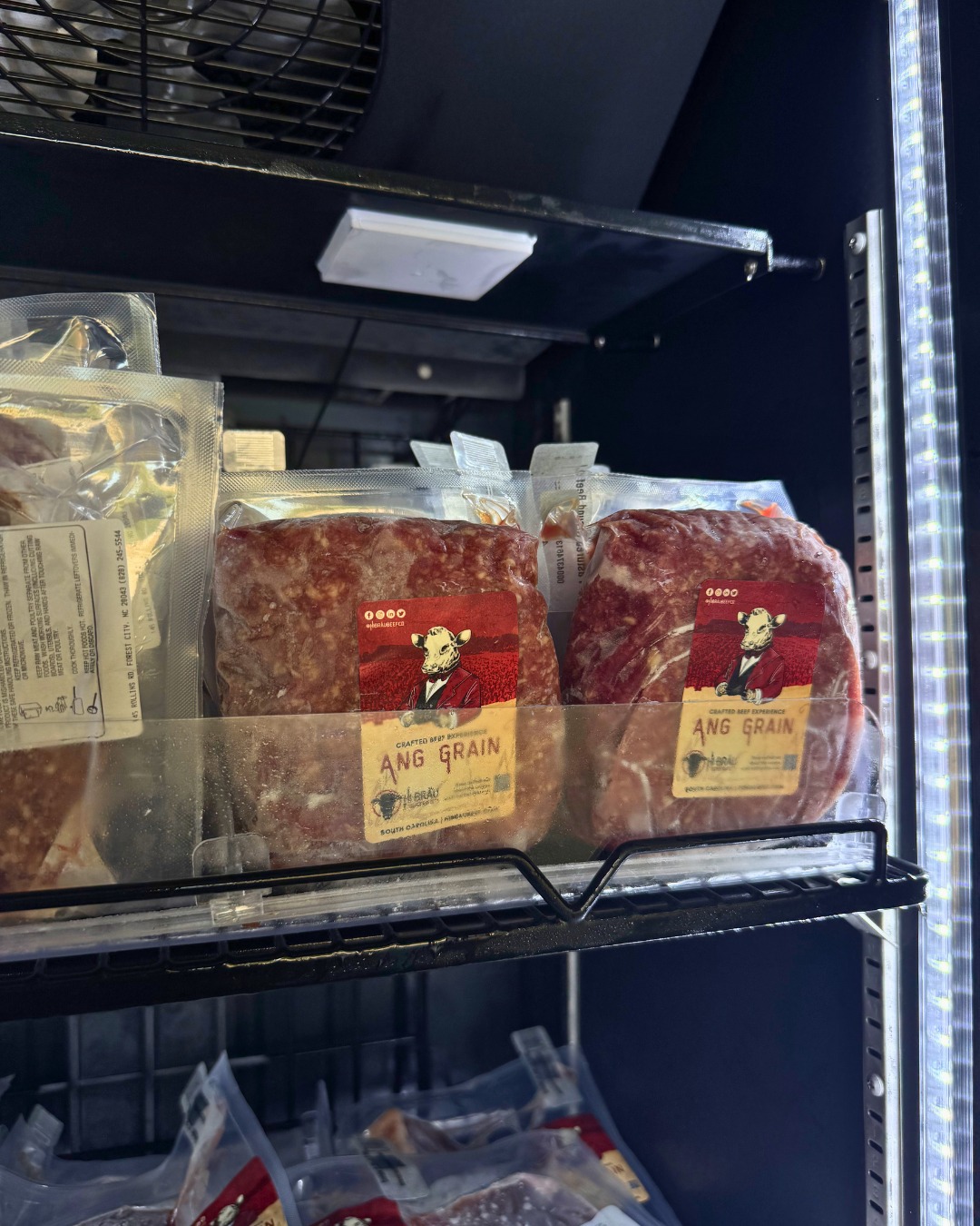 We were running a little low the last couple of weeks, but with an Angus restock on Friday, we're ready to rock and roll! 🤘🥩
FULL stock in our vending machine:
- ANG Ground Beef (1 lb)
- ANG Patties (4 pack)
- ANG Bone-In Ribeyes (1.0-1.25 lbs)
- ANG Sirloin (1.25-1.5 lbs)
- SP NY Strip (0.5-0.75 lb)
- ANG Filet Mignon (0.25-0.5 lb)
📍 Shop now at 3241 College St. in Newberry, SC! Just tap, open, shop. Available 24 hours a day, 365 days a year.