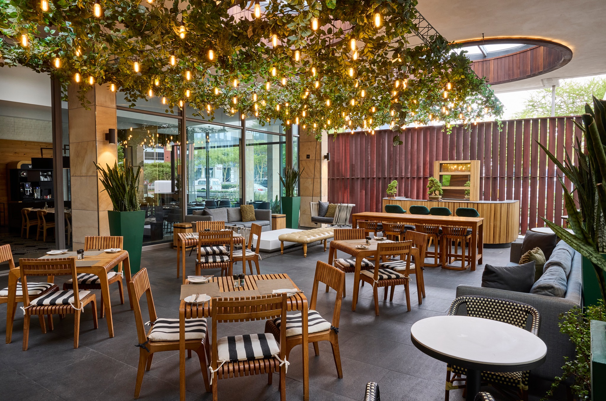 "An urban oasis of bold flavours and all-day sophistication."
We appreciate the thoughtful review from @insideguide .
Considering a business lunch or a weekend dinner? Discover their top recommendations with the link in our bio.