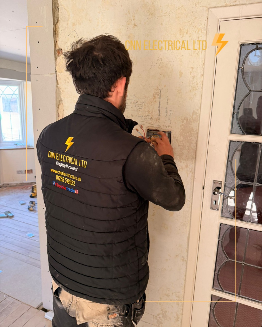 It’s always satisfying seeing a project come together room by room, especially as we get closer to the finished result. Looking forward to getting back for the second fix and seeing the transformation complete.
✅ Lighting circuits
✅ Socket installations
✅ Clean and tidy first fix work
#CNNElectrical #Basingstoke #FirstFix #ElectricalInstallation #Electrician #HouseRenovation #Lighting #Sockets #Construction #ElectricalWork