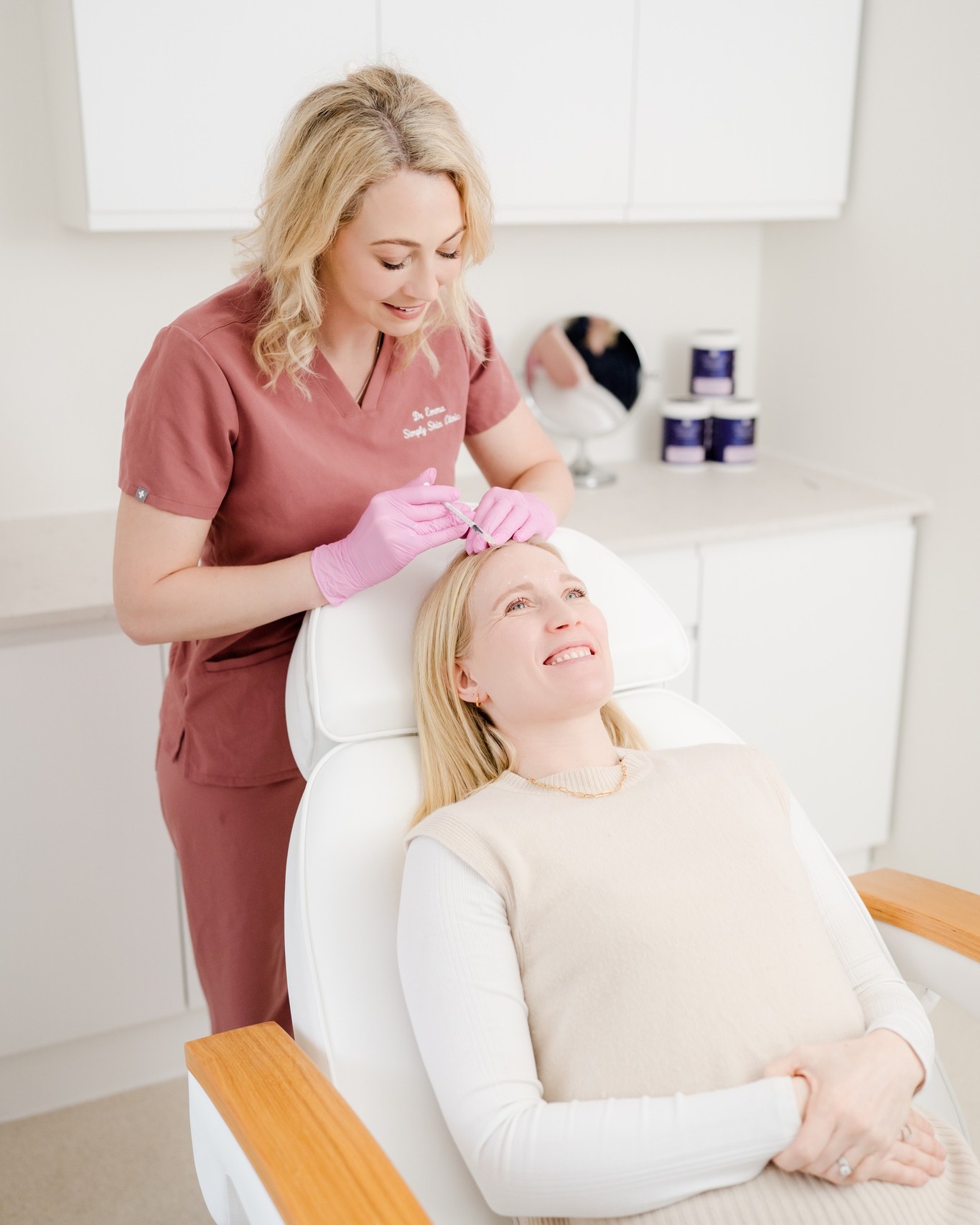 A question we often hear in July — is it too late to start Sylfirm X before summer is over?
The honest answer depends on what you are treating and what your goals are.
For pigmentation and redness, starting now still gives you two to three sessions before summer ends, with results continuing to develop into autumn. For skin laxity and collagen stimulation, results from Sylfirm X develop progressively over three to six months, making July a great time to start for autumn and winter results.
Dr Emma and Ruthie will always give you an honest assessment at consultation about whether now is the right time for your specific concern.
Book a consultation at Simply Skin Clinic. Link in bio.
— Simply Skin Clinic, Winchester
#SylfirmXJuly #SummerTreatments #SkinTimeline #SimplySkinClinic #WinchesterAesthetics
@novus.medical @sylfirmx.intl