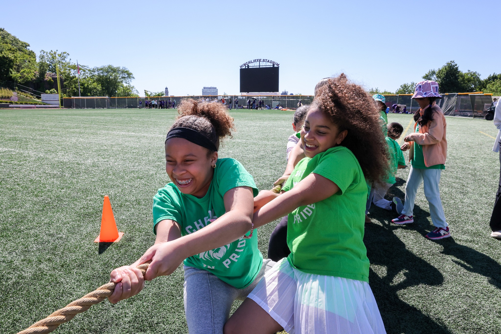 Paterson Public School 5 celebrated Field Day at @hinchliffestadium with a day full of energy, teamwork, and school spirit! ☀️🏃♀️🏃♂️
We caught up with several students from our Full Service Community Schools (FSCS) after-school program, who spent the day enjoying games, activities, and friendly competition as they celebrated a strong finish to the school year.
#FieldDay #PS5 #PatersonNJ #FSCS #FullServiceCommunitySchools #SchoolSpirit #CommunityInAction