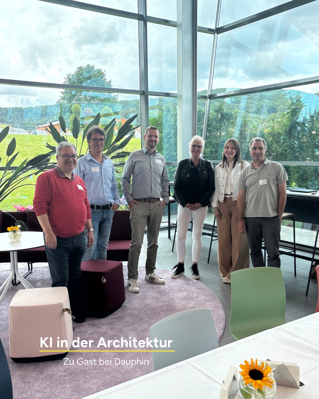 KI in der Architektur - ein Thema, das unsere Arbeitswelt schon heute verändert.
Gemeinsam mit unserem Team waren wir zu Gast bei @dauphin_official_ und durften spannende Einblicke bekommen, wie KI unsere Planung, Konzeption und Zusammenarbeit in Zukunft noch effizienter machen kann.
Was dabei besonders deutlich wurde: Je digitaler und schneller unsere Arbeitswelt wird, desto wichtiger werden Räume, die Wohlbefinden, Austausch und Begegnung fördern.
Danke an Dauphin für den inspirierenden Tag, die spannenden Impulse, die Showroom-Führung und den Ausflug in die Virtual Reality!
#worldofoffice #dauphin #ki #ai #innenarchitektur #officegestaltung #arbeitswelten #newwork #raumkonzepte #büroplanung #hybridesarbeiten #futureofwork