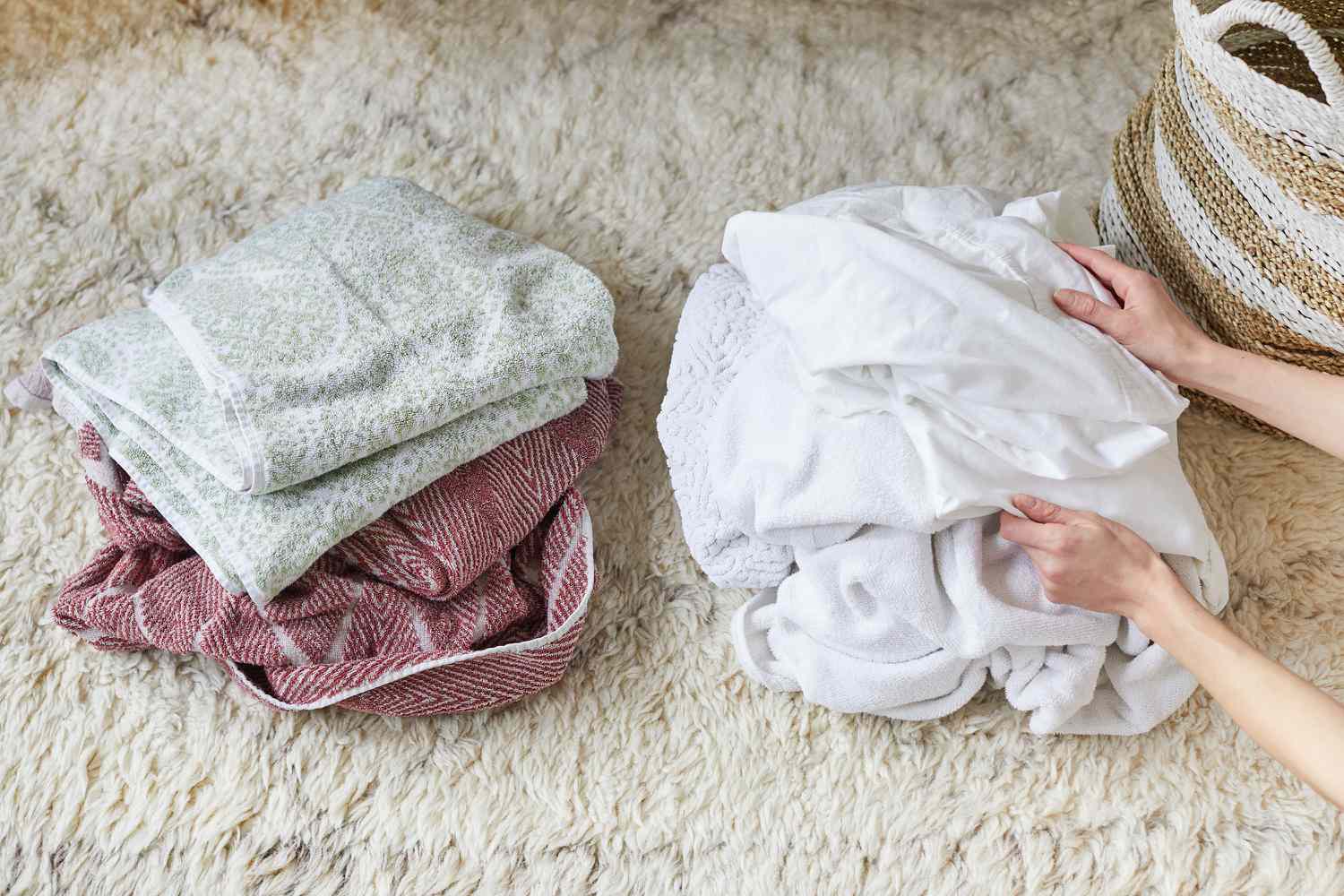 If you can ignore the constant rain, you might be feeling like doing the classic Spring Clearout, and if you are and you have excess bedding and towels in the house (if you work in a hotel or airb&b even better) and would like to clear some out, please get in touch and can put them to good re-use in our starter packs.
They van be dropped directly to our office at 7 Harmony Row (G51 3BB) Monday to Friday 9-5, or can be dropped to our donation sorting room at our The Magpie's Nest shop at 25 Burleigh St (G51 3LA). They are open Monday - Saturday 9:30-5:00pm and can take a couple of bags at a time.
We ran out of towels this week for the first time in a while. We are delivering so many packs every week at the moment, that you wouldn't believe how much stock we are getting through. It's an incredible support for folks starting over though , so a wonderful way to make your unwanted linen do some good.