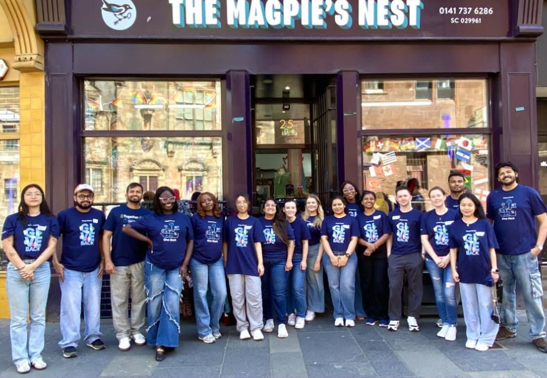 Corporate volunteering in action again this week!
We had another huge team out from Morgan Stanley (@morgan.stanley) on Wednesday. They split into two groups, with most folks supporting us by sorting out donations in our The Magpie's Nest shop (where our donations room is) and a smaller team in our office making up starter packs.
A huge support all round, especially with 58 starter packs booked in for delivery this week. Thank you folks!