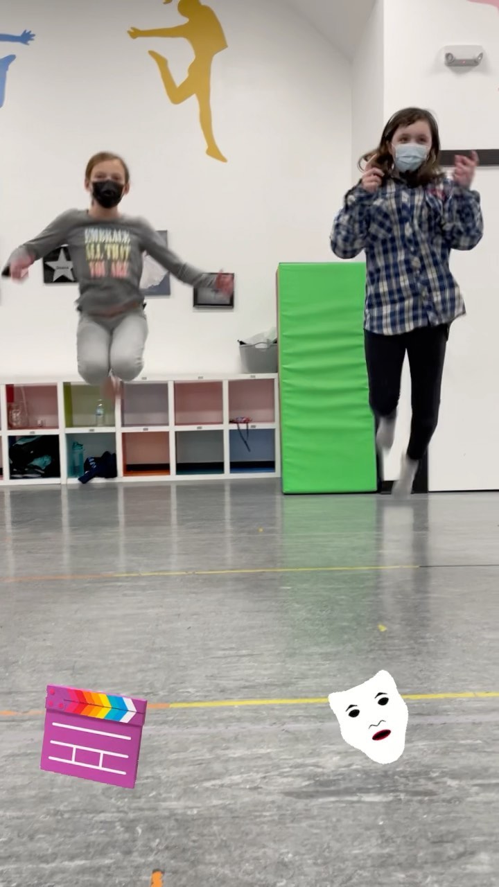 Fun from our drama class last week! 🎭
#allaboutthedrama #theatrekids #dramaclass #partnersdancestudio @partnersdancestudio