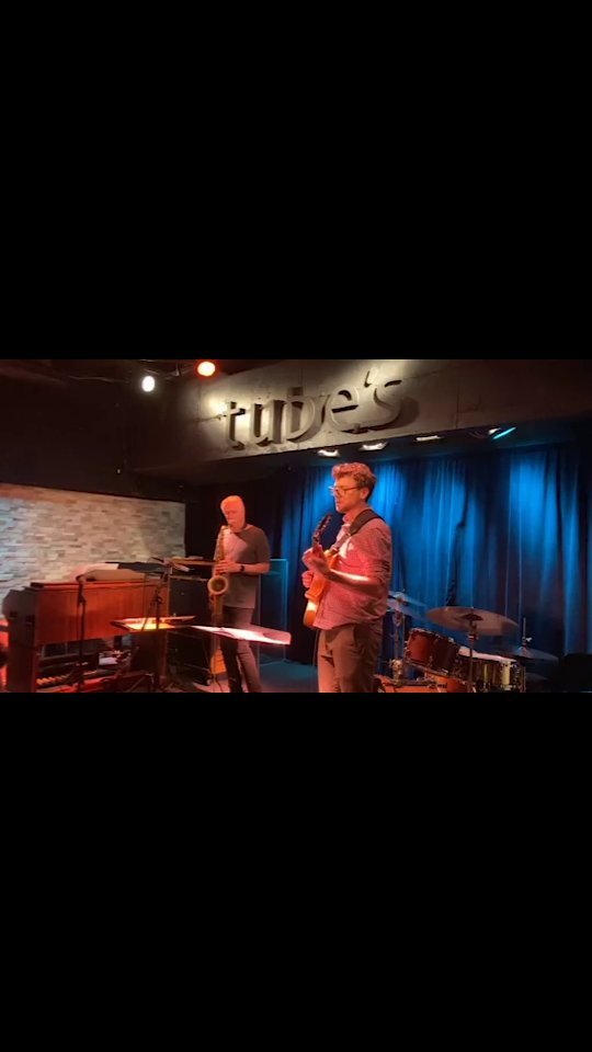 Going through some videos of stuff this year and reminded of what was a pretty amazing experience
From an encore playing duo with Bob Mintzer, from the stream of the gig at Tube's Jazz Club
