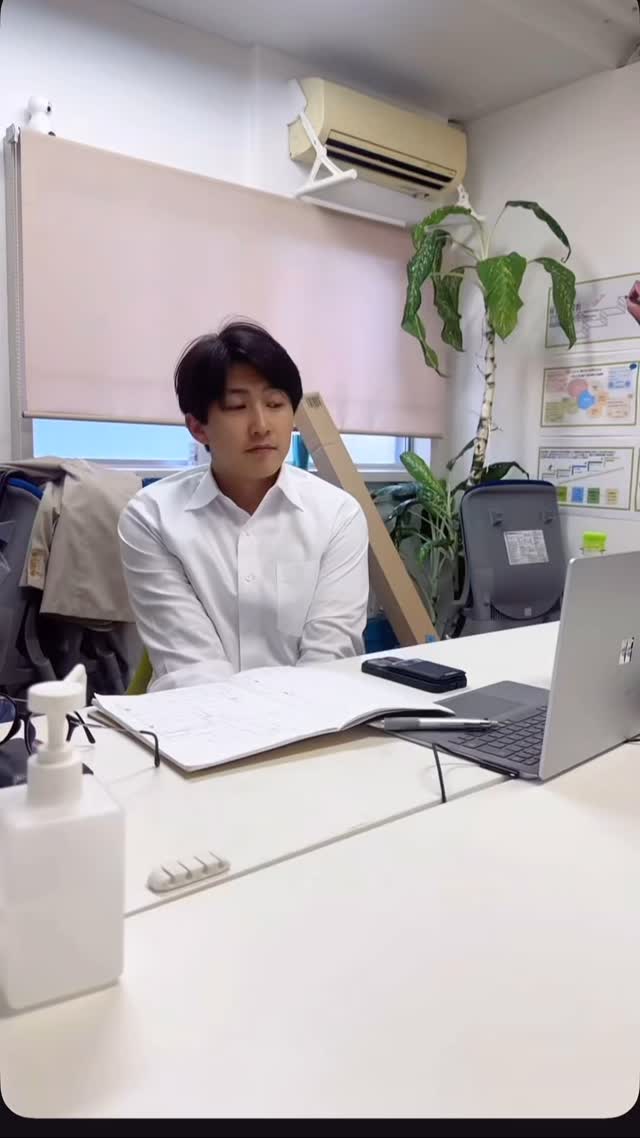 【職場の雰囲気は?】
とにかく明るくて活気のある会社です❕
比較的女性の方が多いですがもちろん男性も大歓迎です✨
色んな方々のご応募お待ちしております🙇♀️🤩
#コールセンタースタッフ募集 #コールセンター #スタッフ募集 #求人募集 #アルバイト募集中 #茨木市