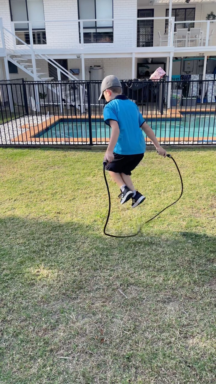 Nash has just started with us after enjoying some group training during the school holidays thanks to @empoweredkidsot.
Our main goal is to build movement competency and coordination, so in the future he can play whatever sports he wants.
Already, Nash is crushing it! 💪
#SeeTheAbility