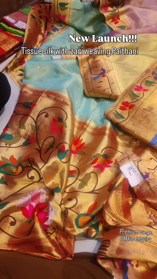Classic Paithanis just got a glowup!!!
Newest in the Market.
Premium pure tissue silk paithani
DM for more information.
