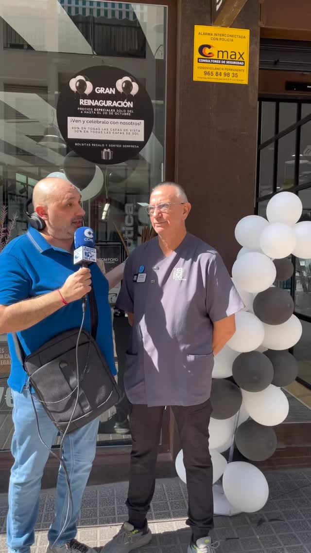 🎙️ ¡Buenos días, Benidorm! ☀️
Hoy os dejamos un pedacito de la entrevista que nos hizo radiosirena
Una charla llena de buena energía, pasión por la visión y muchas ganas de seguir cuidando de vosotros 👓💙
Dale al ▶️, disfruta con nosotros y cuéntanos en comentarios si ya nos has visitado 😉
#OpticaSanMato #Benidorm #SaludVisual #RadioSirena #CuidamosTuMirada #BenidormLovers #VisionPerfecta #Entrevista #MarketingLocal