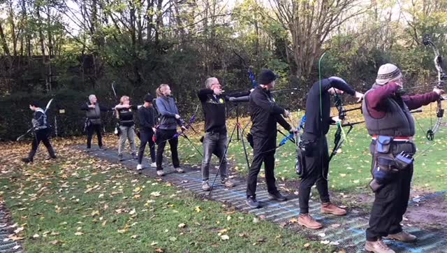 Warm up those fingers, the Frostbite season is upon us 😂
BSA launched their arrows for the very 1st of the British Archery Frostbite League season today!
#archery #recurvearchery #barebow #longbow #compoundbow #archerygb #compoundarchery #archeryclub