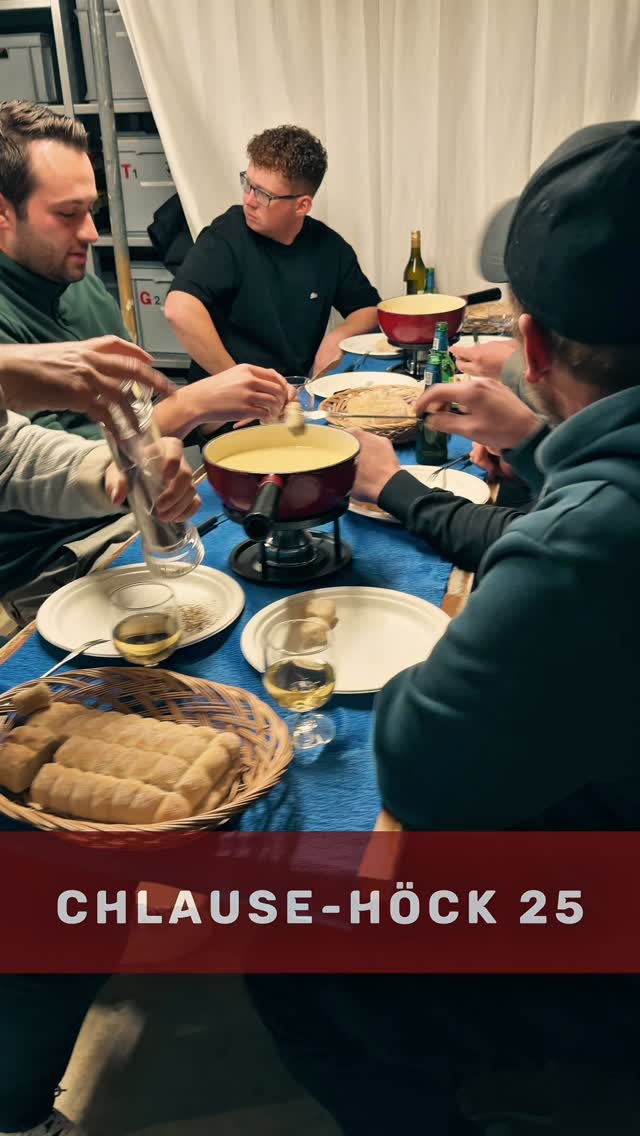 Chlause-Höck 2025 in unserer Wagenbauhalle
.
.
.
.
.
.
.
.
.
.
.
.
fasnacht #vorstadtzunft #fasnachtsolothurn #solothurnerfasnacht #solothurn #solothurnstadt #umzug #fasnachtsumzug #fasnachtsoledurn #soledurn #solothurnvorstadt #2025 #carneval #vorstadtsolothurn #chlausenhöck #wagenbauhalle