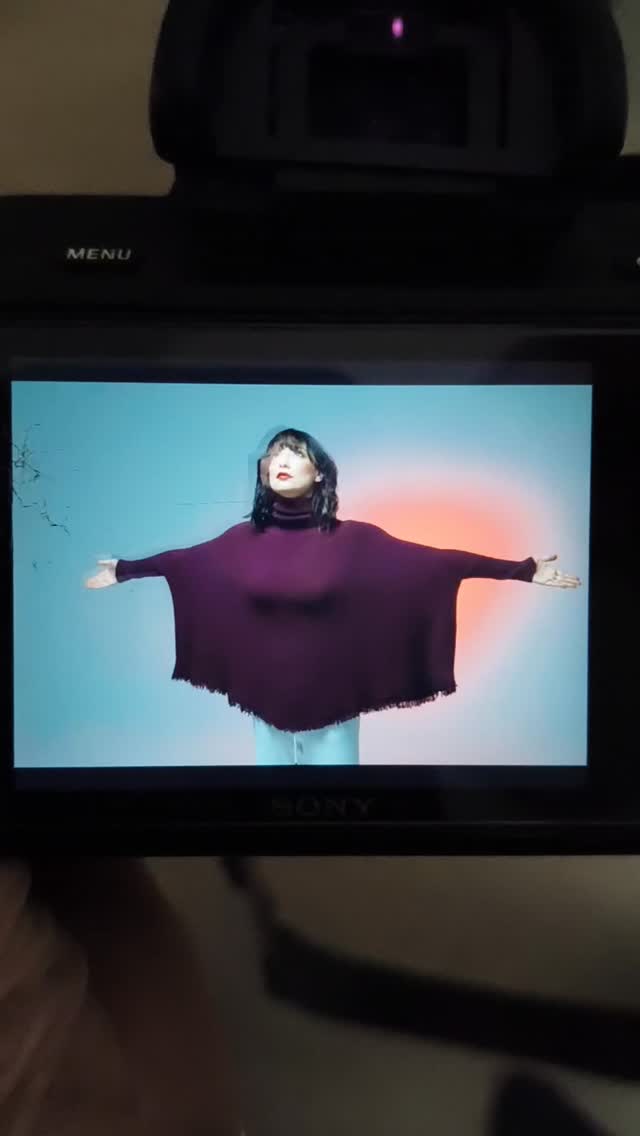 'Tutti gli esseri feriti sono costretti ad una metamorfosi.' Franz Kafka