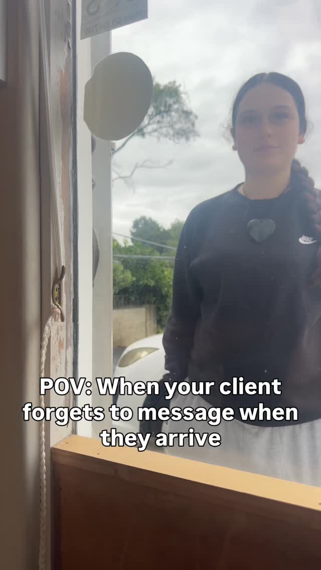 Friendly reminder that I work from a home-based studio, please arrive at your appointment time
💬 Message me
🚗 Wait in your car until I respond.
🅿️ Plenty of street parking
Thank you for being respectful, it means alot 🤍
#hamiltonlashes #homebasedstudio #lashes #lashhumour