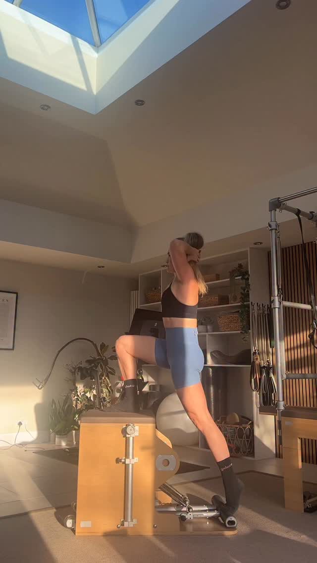 When people say Pilates isn't strength training 👀
#WundaChairWednesday
#pilates
PS. I love BOTH, but Pilates does just have it all!