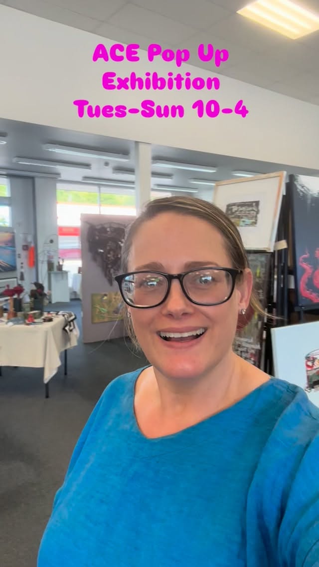 The Artist’s collective exhibition pop-up behind Robert Harris on the Strand, Whakatāne. Open Tuesday to Saturday from 10 am to 4 pm. There’s something here for everyone and new artwork is coming in all the time. #artforyourhome #supportartists #supportlocal #artforsale #whakatane