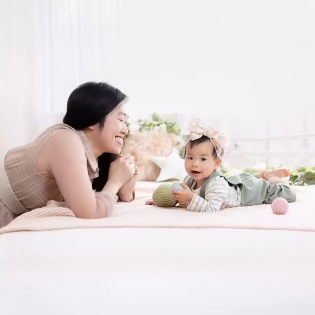 Family Studio Session #6monthsbabyphotoshoot #familyphotoshoot #familyphotography #familystudiophotography #sanmateophotographer
