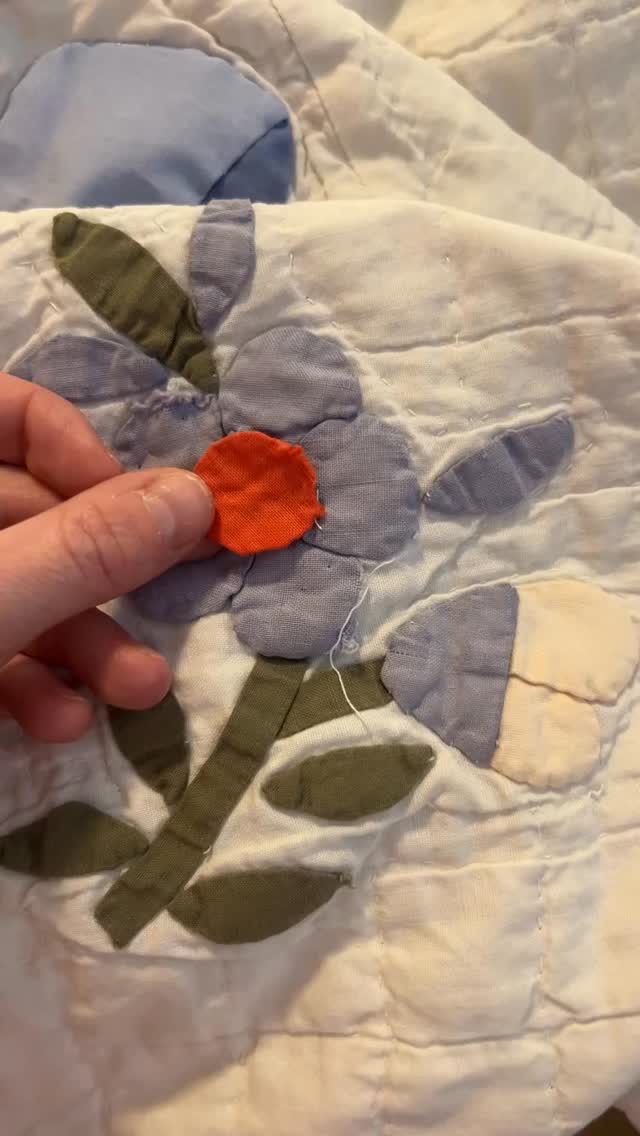 The life of a quilt leads to a little color fade
#customquilts #nycquilter #quiltrepair #quiltersofinstagram