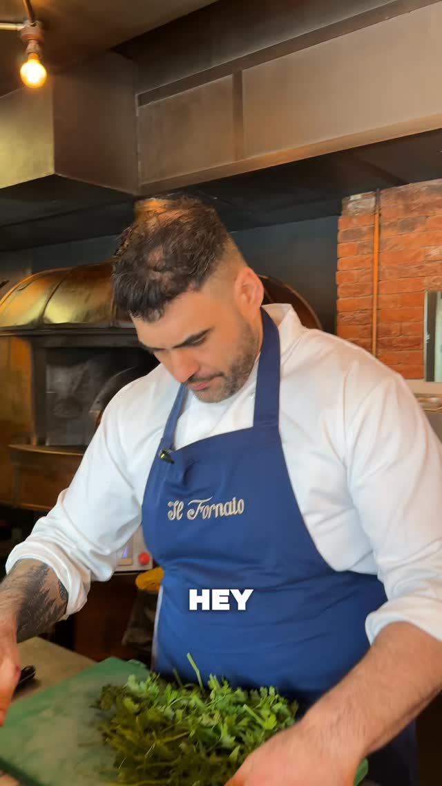 Here are some things that Roberto secretly judges you for when you come into il Fornaio ๐ฑ๐ฎ๐น #italianfood #italianrestaurant #ilfornaio #dublineats #dublincity
