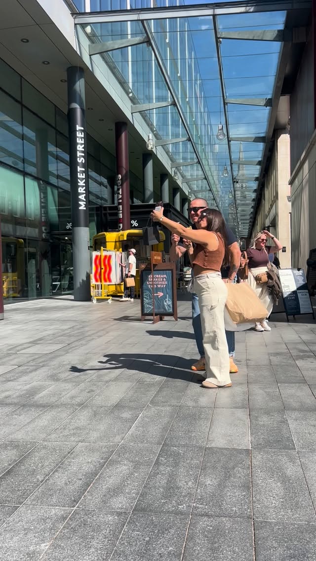 That’s a wrap! ☀️🍦🤌
The heat was real. The queues were real.
And Mamma’s love? Even more real. ❤️🔥
Thank you for spending your heatwave weekend with us, you made it everything. 🙏
See you soon at Spitalfields! 📍
#MammasGoodies #ThankYou #SpitalfieldsMarket #LondonStreetFood #HeatwaveLondon
