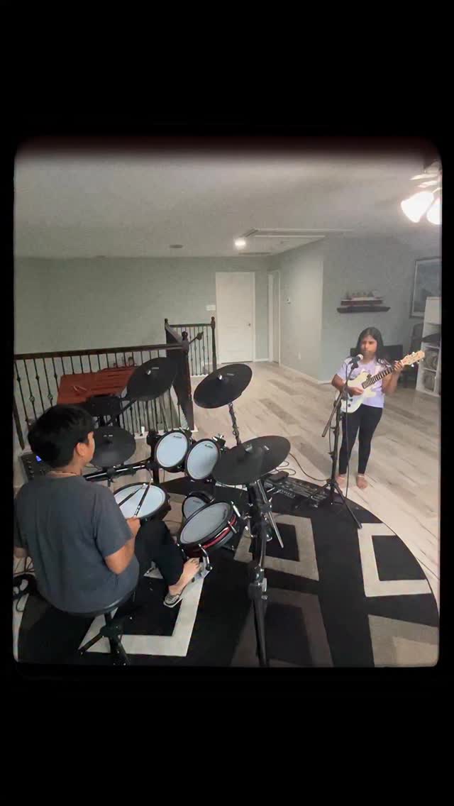 Lukester (12) slaying behind the kit as always and Loraxx (10) really coming into her own singing, playing the guitar and switching guitar tones with her feet all at the same time! These 2 keep making their Hyphen Mash proud! Rock n roll!
