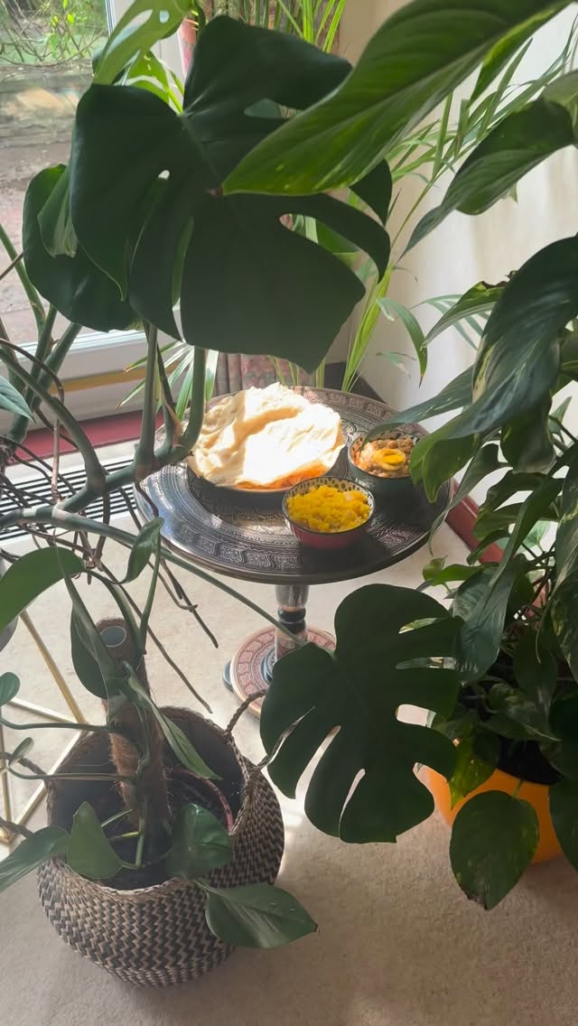 Halwa, puri, aloo kulcha naan, rogni naan, channa, chai shai get the best desi breakfast only at Taza 🍳 SUNDAYS ONLY
#desinashta #desifood #dundeerestaurant #dundeecity