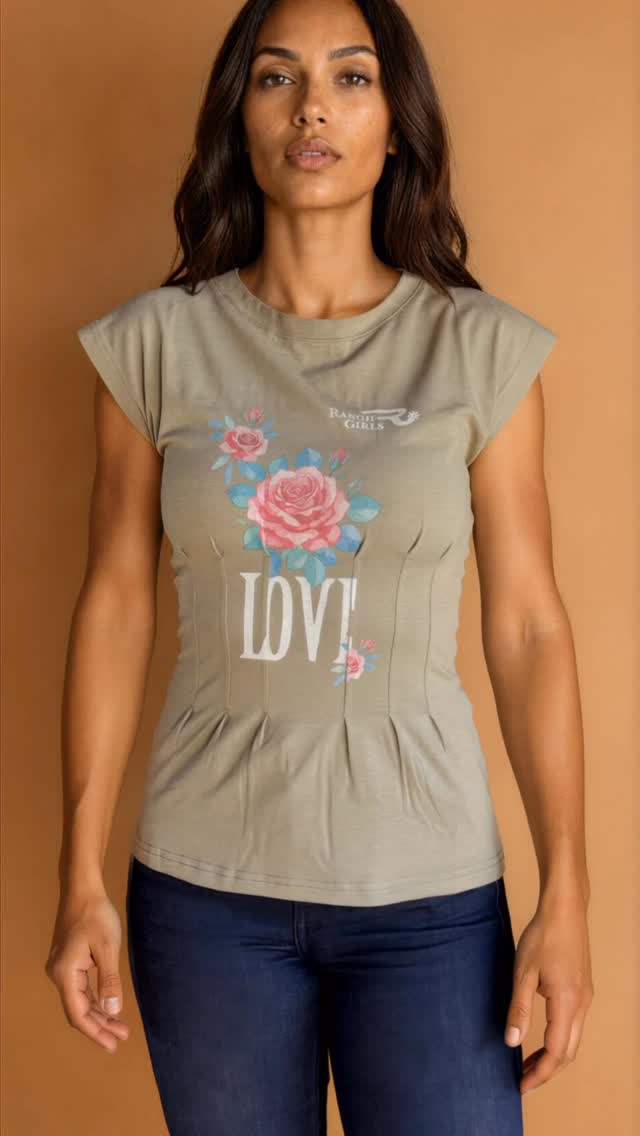 Get the new Western Fashion Tee Nora’ in sage green.
Pair it with our stretchy and lightweight denim, you will love the feel in the saddle.
#ranchgirls #westernfashion #denim #jeans #ranchwear
