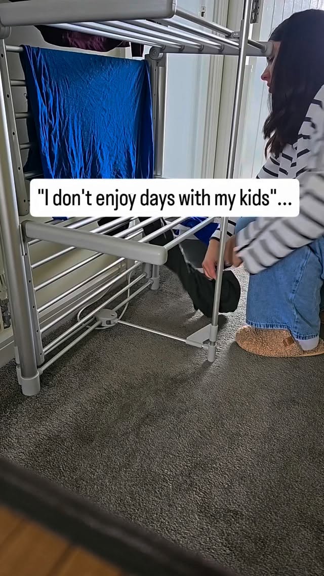 "I don't actually enjoy my days off with the kids."
I hear it a lot, I think it a lot.
And I think that often we're drawing the wrong conclusion.
Because when we picture a day off with our children, we imagine quality time.
Playing.
Laughing.
Making memories.
But most of us parents don't really get a day off.
We get a day of washing, tidying, shopping, cooking, cleaning, organising, life admin and trying to meet everyone else's needs.
With children who happen to be present.
It's so difficult to enjoy time with your children when you're simultaneously trying to run an entire household.
The problem isn't always that parents don't enjoy being with their children.
Sometimes they're just exhausted from doing two jobs at once.
❤️ If you had a genuinely free day with your children tomorrow, how would you spend it?