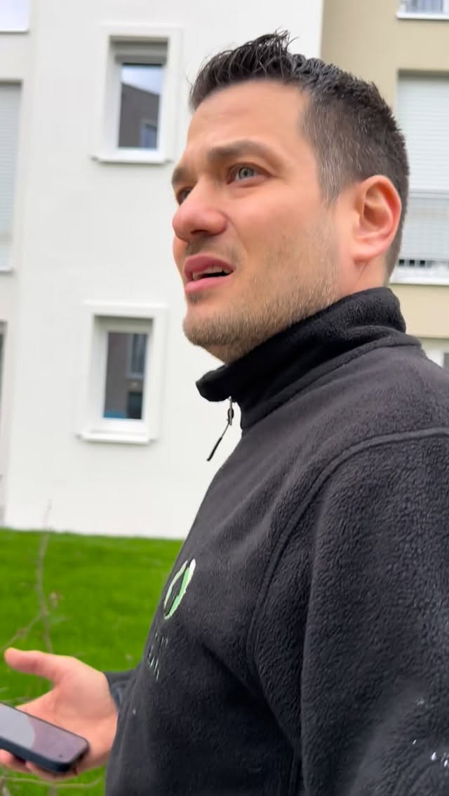Neues Großobjekt, neue Wege.
Erst den Hauptverteiler suchen, dann die Zähler erfassen. Am Ende haben wir alles gefunden. 🔍#keepitclean #hausmeisterservice #immobilien #reinigung #technik