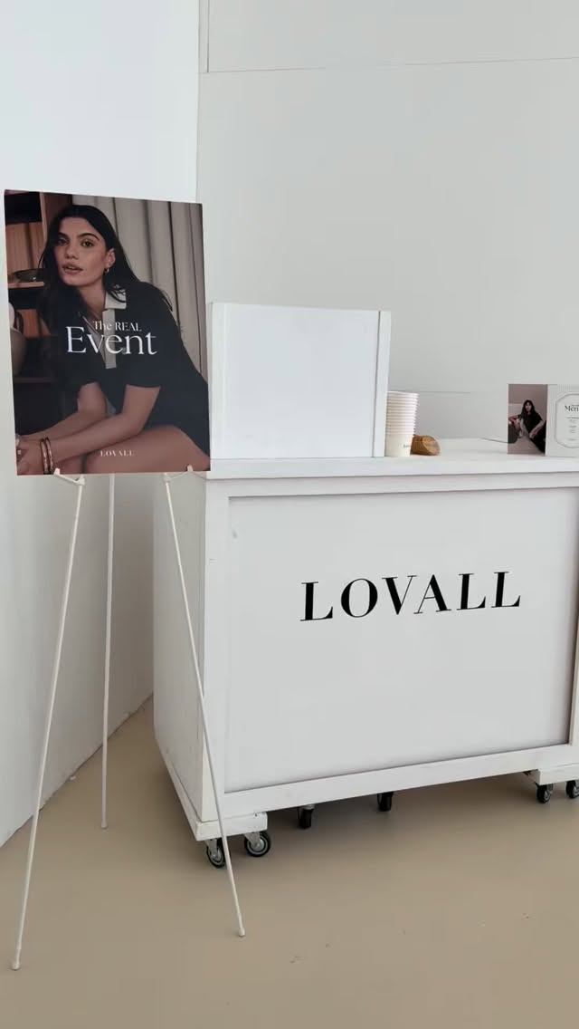 Make your event cool in more ways than one 🍨
Adding a custom ice cream cart to your next event is always a perfect choice! ✨ Custom, Branded, Content Worthy (always)
Yesterday we served up branded ice cream tubs for the @lovallofficial summer clothing launch event!
@grandpagreenes Ice Cream of course served by @lorenzo.italian.denton as part of their three course lunch!
We’re ready to spill all the content for a stunning afternoon ✨
