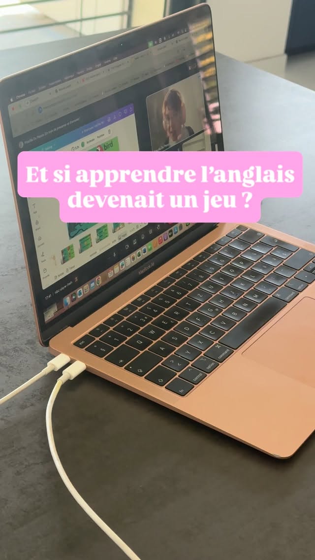 Apprendre une langue peut être une vraie aventure… à condition que cela reste un plaisir. 💛
J’aime les approches qui respectent le rythme des enfants, qui les encouragent avec bienveillance et qui leur donnent envie d’apprendre sans pression.
C’est ce que j’ai apprécié avec @tiny_tongues_academy des cours d’anglais à distance, pensés pour les enfants, avec une enseignante à l’écoute et une approche ludique qui s’intègre facilement au quotidien des familles.
Si vous cherchez une solution pour faire pratiquer l’anglais à votre enfant, cette académie mérite d’être découverte.
👉 Dites-moi en commentaire : votre enfant apprend-il déjà l’anglais ou aimeriez-vous qu’il commence ?
🌿Collaboration – cours offerts par @tiny_tongues_academy .
#Collaboration #CoursAnglaisEnfant #AnglaisEnfant #ApprendreLAnglais #parents