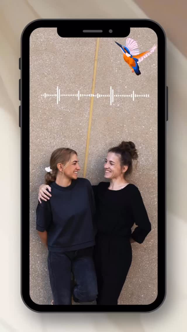 🥠✨ Wir machen Ernst und verwandeln den Scherz von letzter Woche in eine brandneue Folge!
Paula hat tatsächlich einen Glückskeks gezogen – und die Botschaft könnte nicht passender sein:
💬 „Achten Sie darauf, dass Sie sich nicht zu sehr verausgaben!“
Wie versprochen, ist genau das heute unser Thema.
🤔 Warum verausgaben wir uns immer wieder – oder sogar andauernd?
💭 Und warum ist es dennoch gar nicht so leicht, die Aufforderung des Glückskekses zu befolgen?
⚡️ Auch dann nicht, wenn die Verausgabung gar nicht zum gewünschten Resultat führt.
😤 Warum löst diese Botschaft vielleicht sogar Ärger in uns aus?
🌿 Und was können wir tun, um wirklich zur gewünschten Erholung zu gelangen?
🎧 Hör rein und lerne gemeinsam mit uns, dich nicht zu sehr zu verausgaben!
#verausgabend #stressfreierleben #holistischerpodcast #ganzheitlichheilen