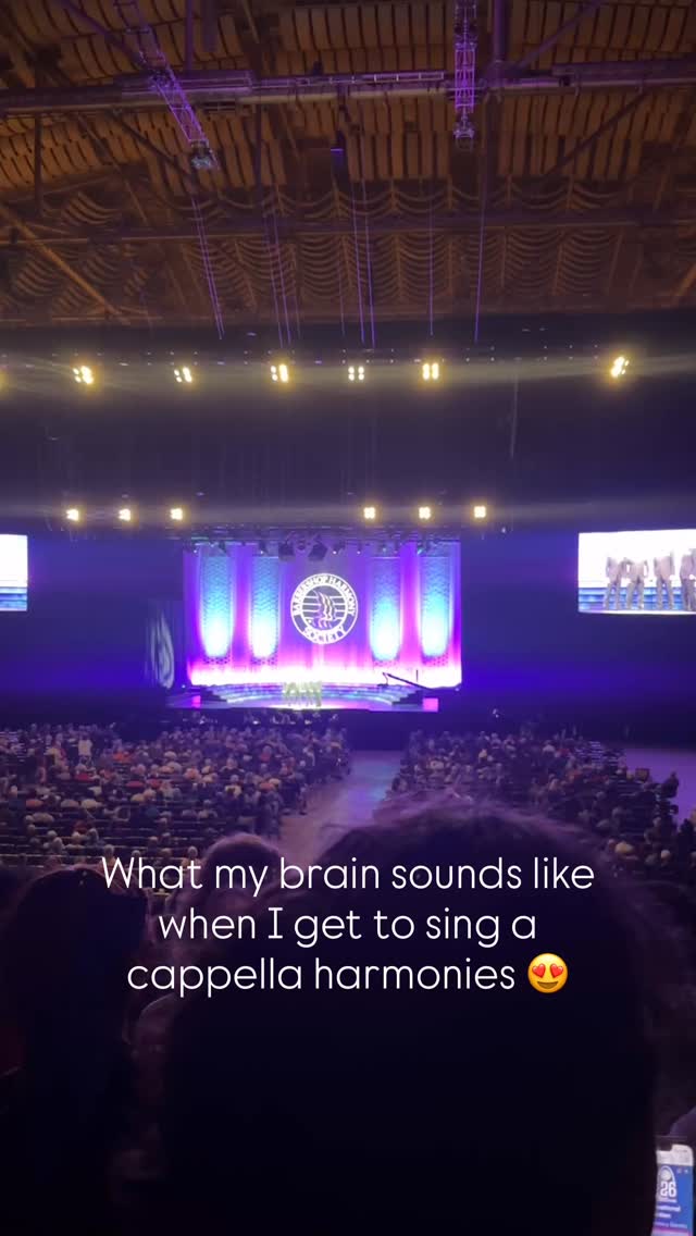 Having the time of my life! What a joy it’s been to perform with my friends in harmony at the international convention with the Barbershop Harmony Society right here in STL! Congrats to @ambassadorsofharmony for the win and our @visionsoharmony for the thunderous performance! 😉😄💜