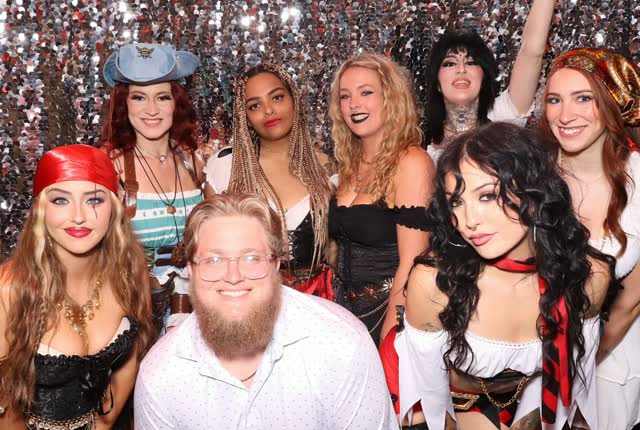 17 years and still going strong. 🏴☠️🍻
We always love coming back to celebrate with the incredible crew at Coyote Ugly. This marks our fourth year being part of their anniversary party, and we’re honored to help capture the memories. And a pirate theme? You know we’re all in.
Happy 17th Anniversary to the amazing team at Coyote Ugly! Thanks for having us back year after year. Here’s to many more unforgettable celebrations. ❤️
Ready to bring the fun to your next event? Get rates, check your date, and let’s make some memories.
mvpphotobooth.com
#MVPPhotoBooth #OklahomaCity #PhotoBoothFun #PirateParty #EventEntertainment
