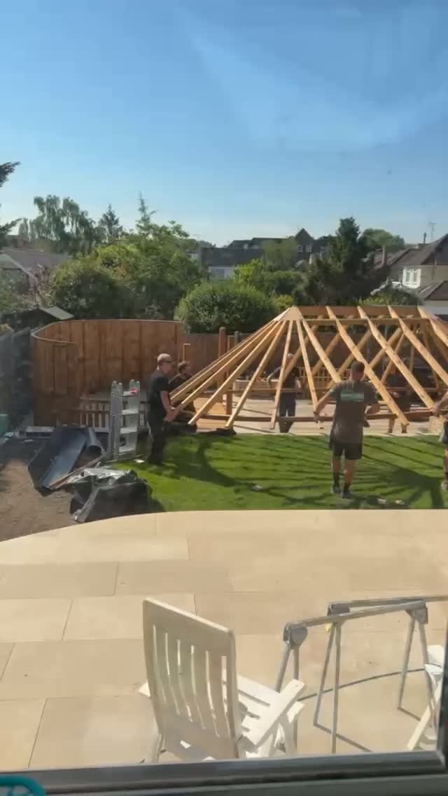 One lift. One big moment.
Seeing the roof lifted into place is when a project really starts to come together.
This beautiful breeze house is another step closer to becoming a stunning outdoor space that can be enjoyed all year round.
It takes careful planning, skilled hands and a great team to make it happen - and we think the results speak for themselves.
#landscapesbydesign
#breezehouse
#essexgardens
#luxurygardens
#bespokedesign