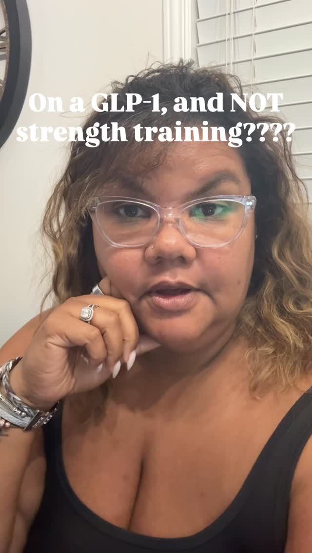 Losing weight on a GLP‑1 without lifting? That’s how you end up smaller… and weaker.
If you’re ready to actually get strong, not just lighter, grab my free “Get Started With Strength Training” resource and check out my GLP‑1 Online Masterclass — both are waiting for you on my website.