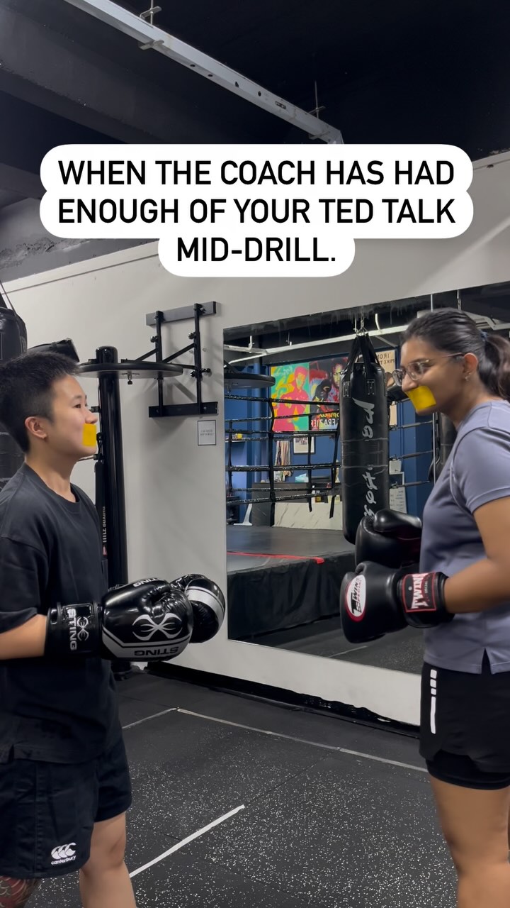 Focus first, gossip later! 🤣 #BoxingDrills #CoachSaysShhh