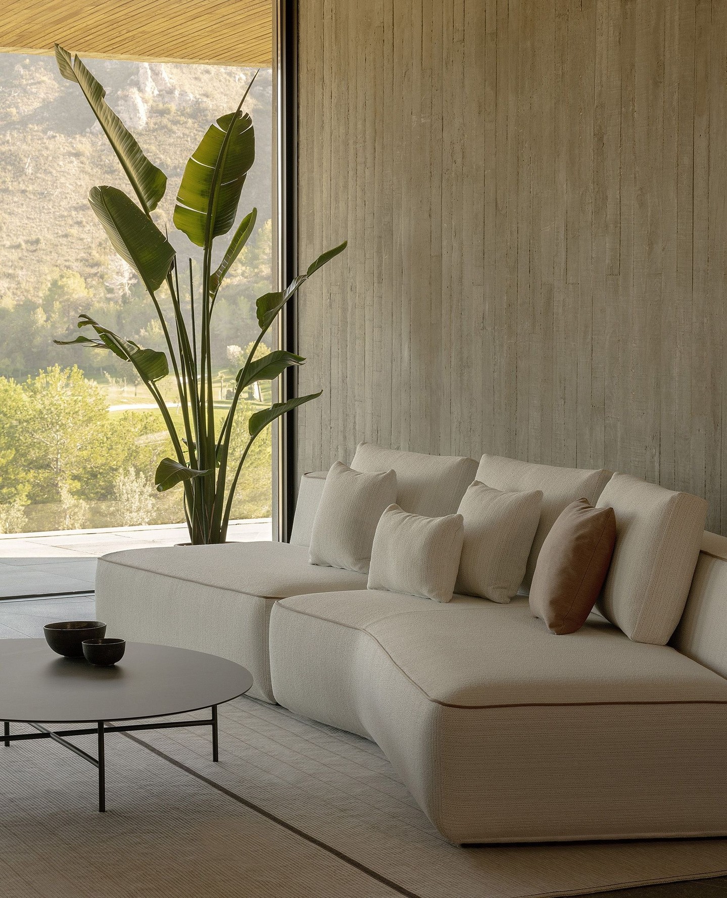 A sofa that can be used indoor and outdoor šæš”ā
Versatile, stylish, and made to stand out - this modern sofa transitions effortlessly from indoors to outdoors. ā
ā
Customize the piping in a contrasting color for that subtle pop that makes all the difference. Whether on the terrace or in the living room, itās comfort and character in one statement piece.