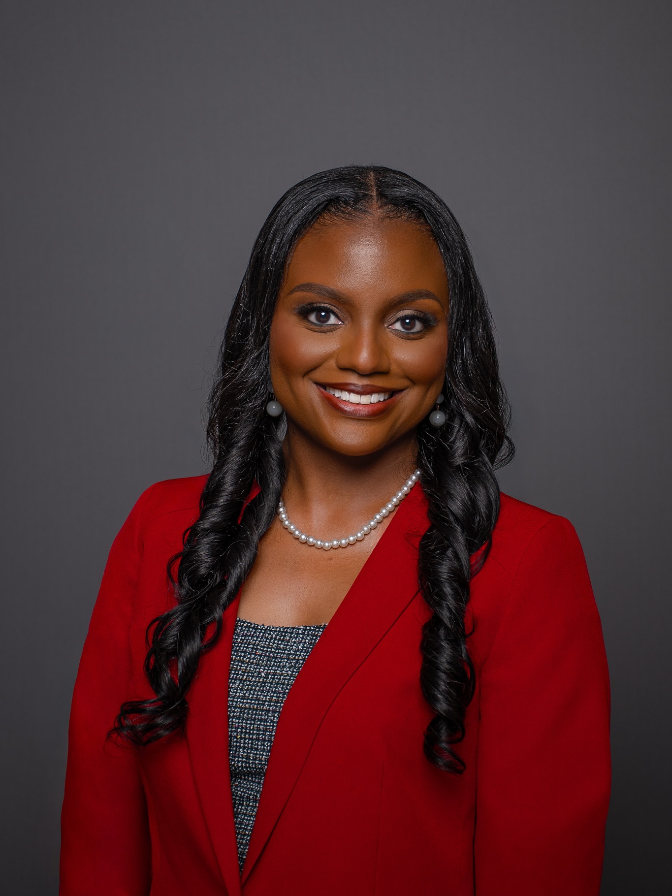New Headshots #DrCallie #GoPack🐺❤️🤓🎓
Thank you @ncstateced for the photos 📸 and @justamberlynne for the glam! 💄