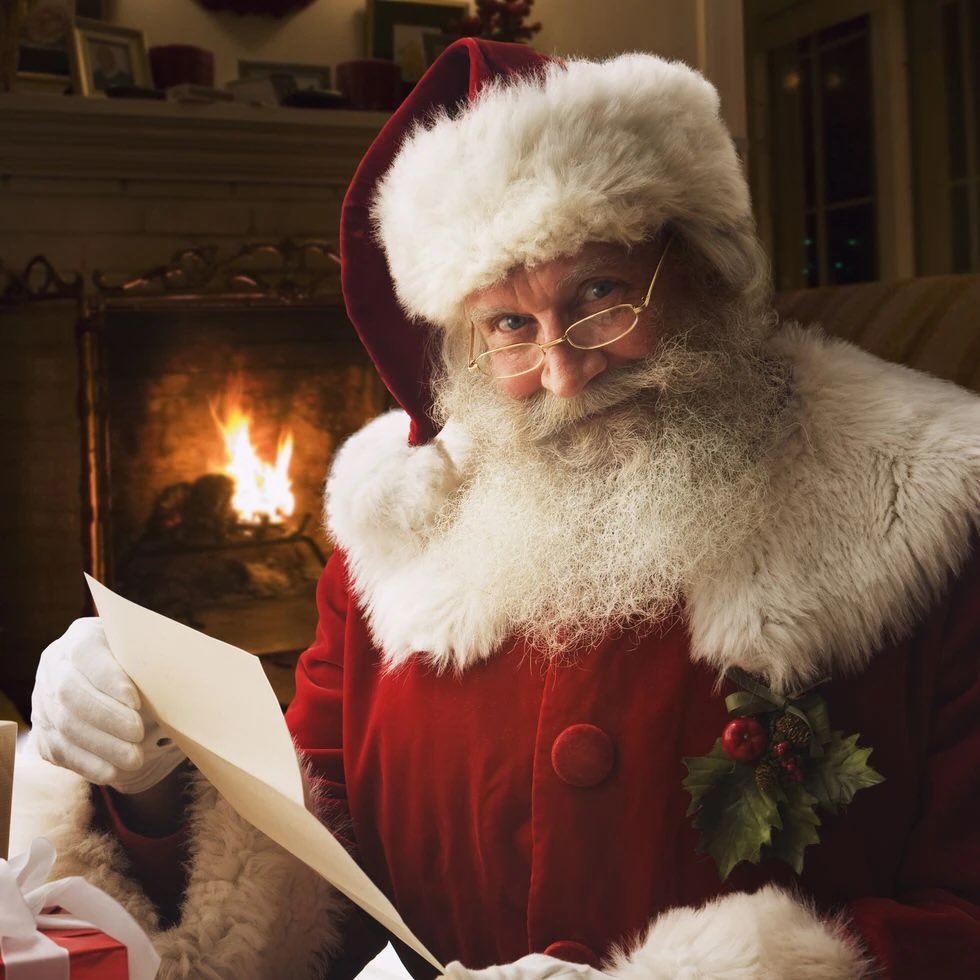 Starting 10am today, Rehab 13 is ferrying Santa around Old Orchard!
Tap the link in our bio to follow his route LIVE and see when he’s heading your way.
Ho ho ho—see you out there! 🎄✨