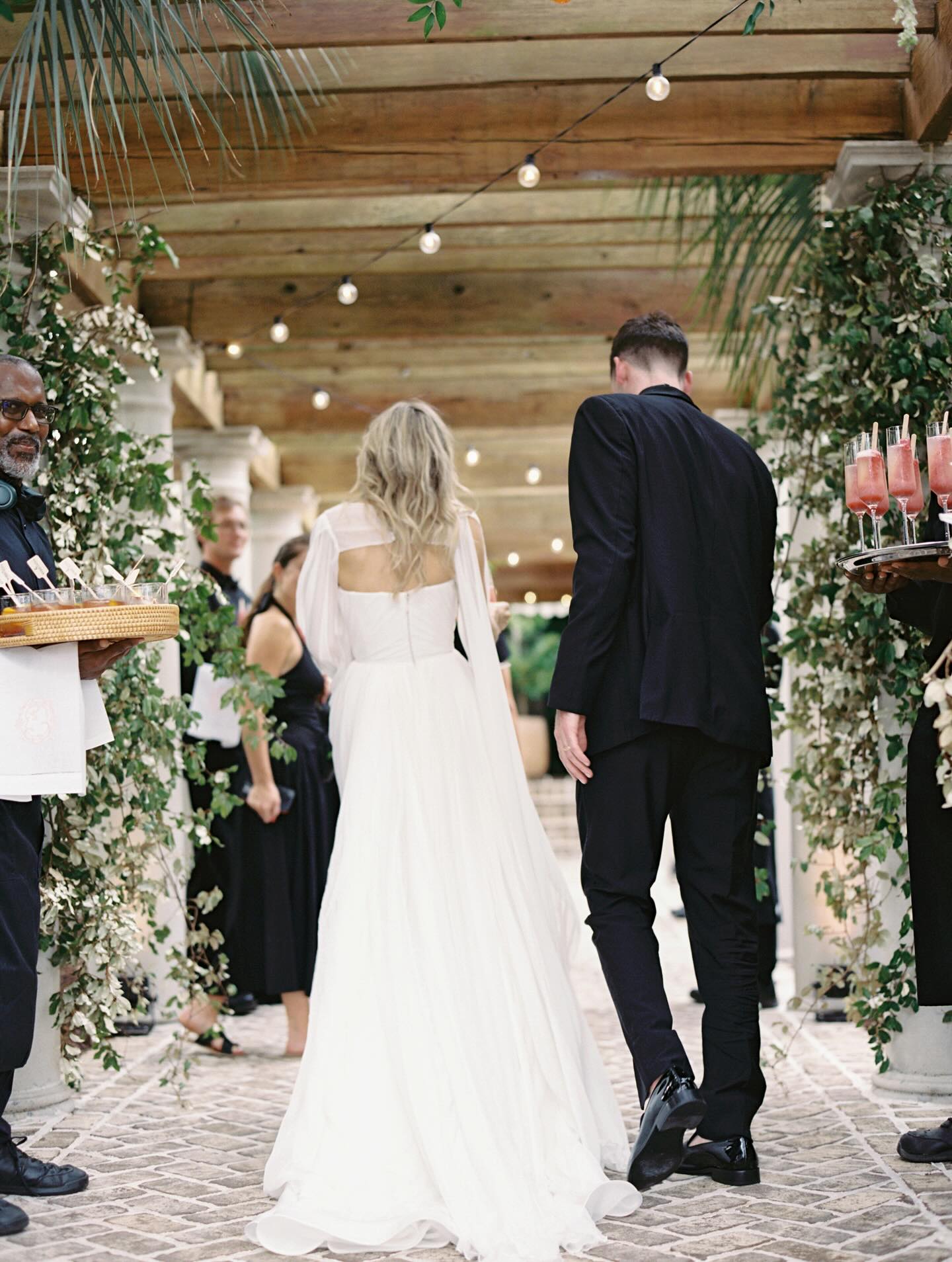 Making an entrance… 💋
•
•
•
@nicolewoodevents
@alexthorntonphoto