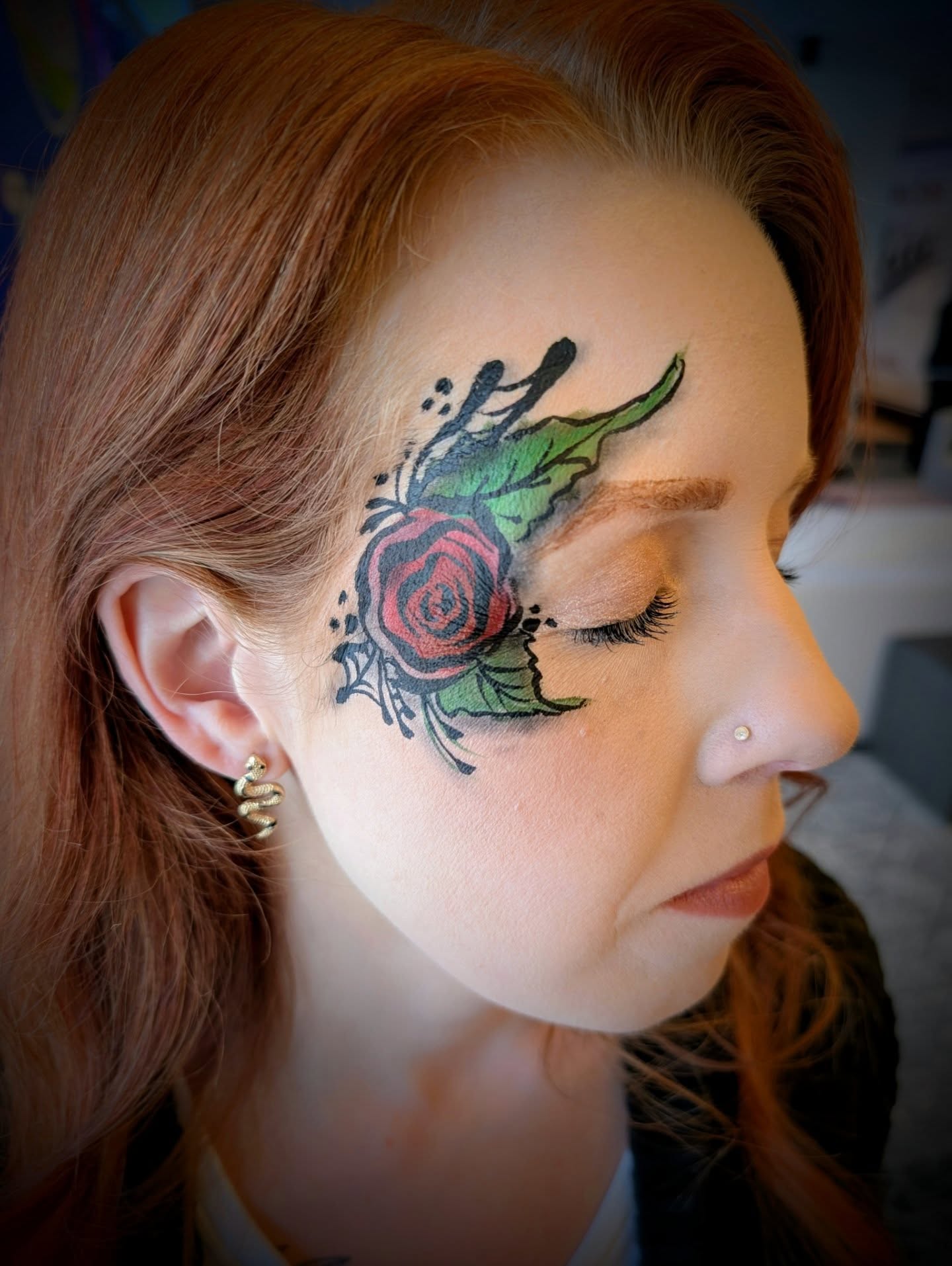🌹✨ PRETTY ✨🌹 Repeat after me:
Adults can rock Facepaint.
No REALLY.
Hire me for your next event - Bridal shower, Bachelorette, Grandma's Birthday, Graduation, Gala and everything in between.
#ColorPopFacepaint
#adultfacepaint
#WisconsinFacePainter
#floralfacepaint