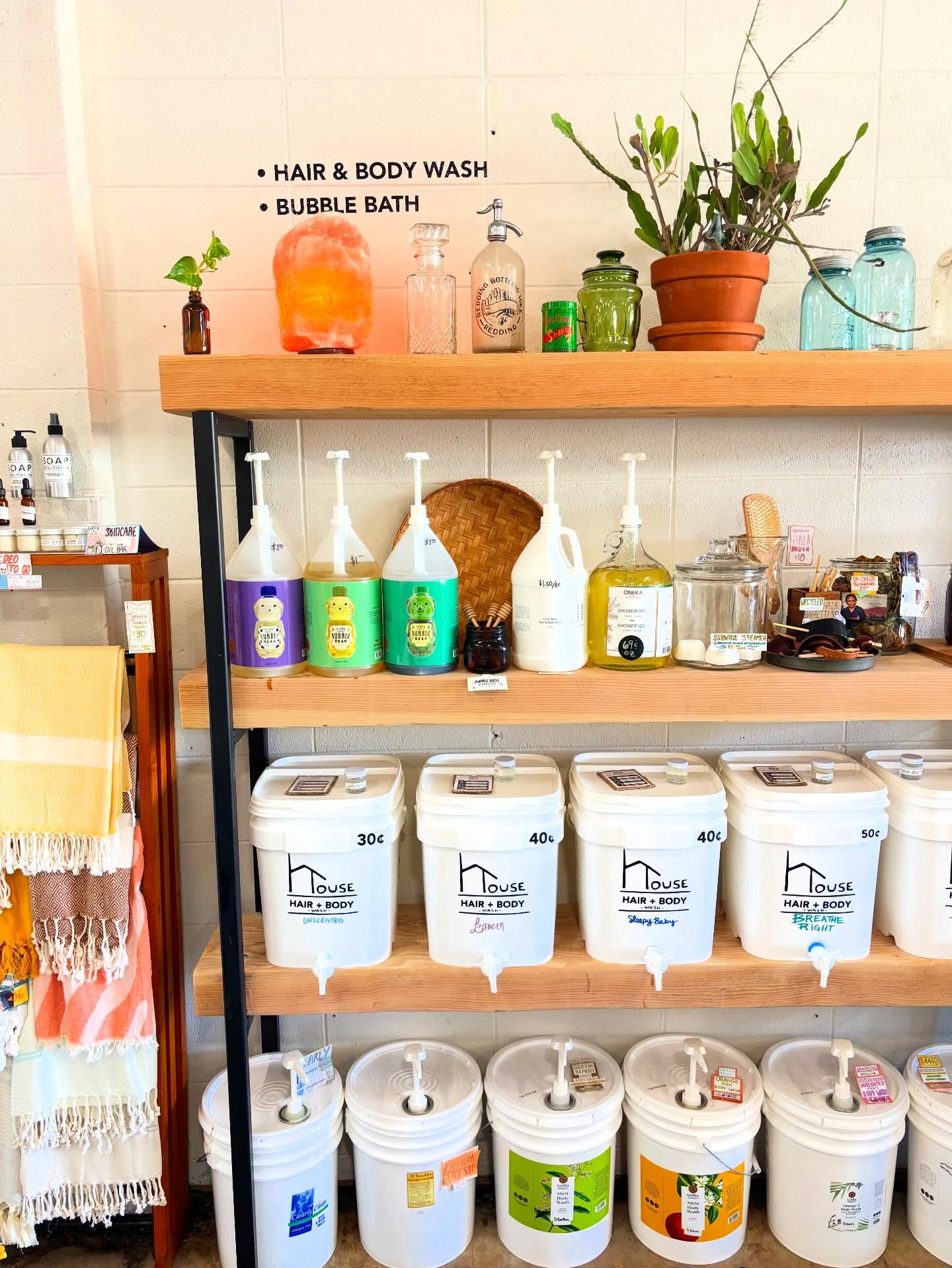 ✨ New Year’s Resolution Check-In ✨
🫧 Refilling your SOAP is an easy win! The time to start is now! Just bring in your bottles as you run out SOAPS, cleaners, and body care essentials and refill with us! 🫧