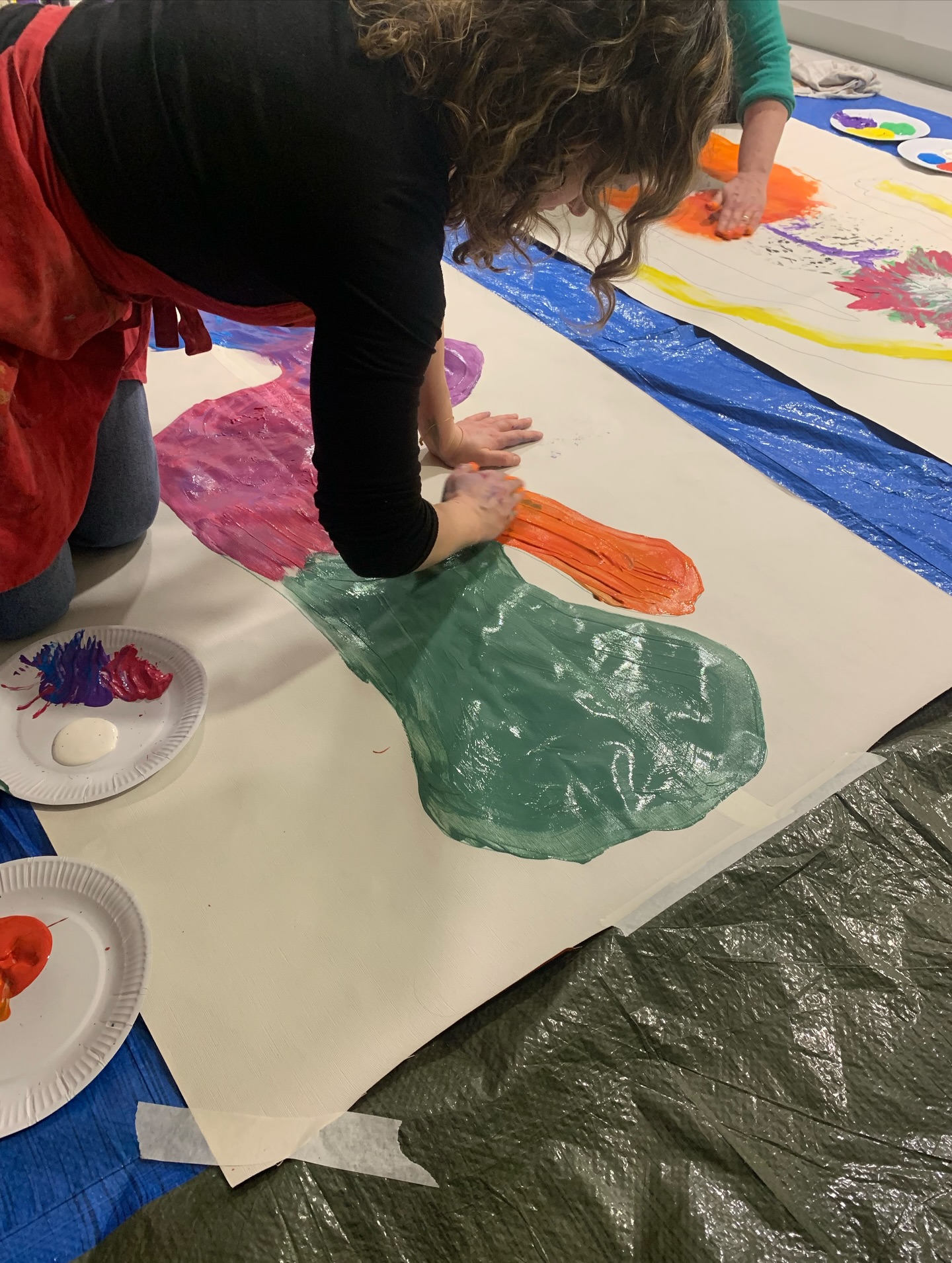 Module 1 Initiation Art-Thérapie et Art-Coaching au Pôle Bien-Être & Santé “Le 21” avec @lapalettedesanges @aurelie.mouchon groupe semaine et week-end qui se retrouve . Quelle joie de redémarrer cette formation avec une sacrée nouvelle mise à jour ! 😇🎨
#art #arttherapy #formationprofessionnelle #arttherapie #artcoaching