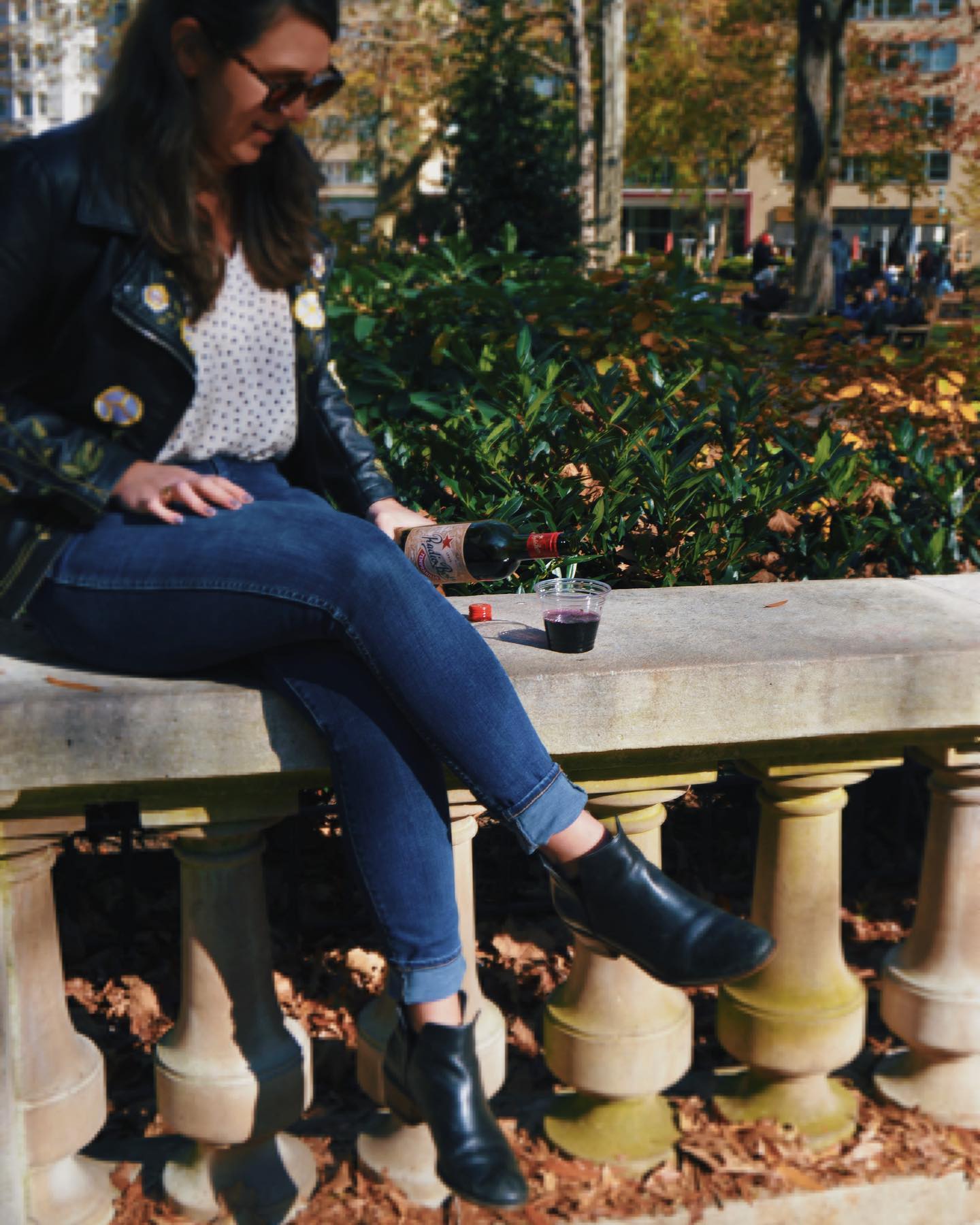 Channeling warmer weather | park hangs | glasses of wine | and QuickSip delivered to wherever You are - quick & easy @quicksipdelivery