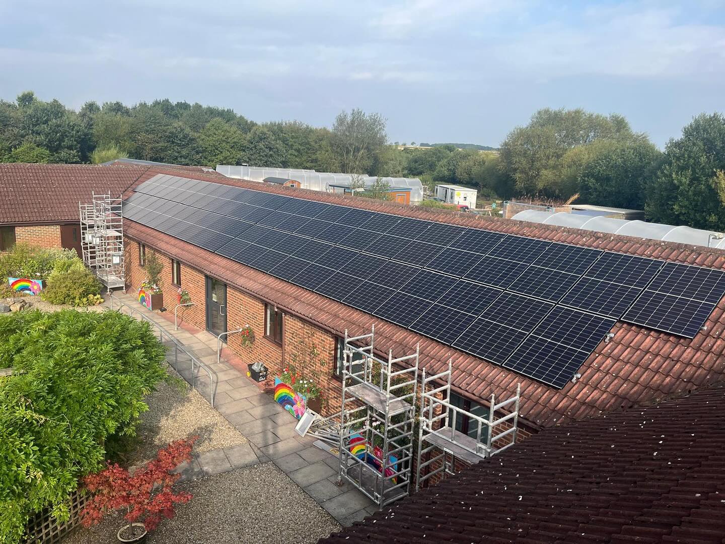 Our latest commercial solar PV installation for our fantastic clients @northdale_horticulture! Now u